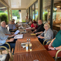 Gemeinsames Abendessen der zwei Ortsvereine